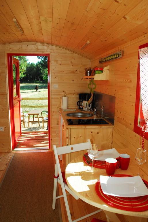 Gypsy Nature B&B Jumelles  Room photo